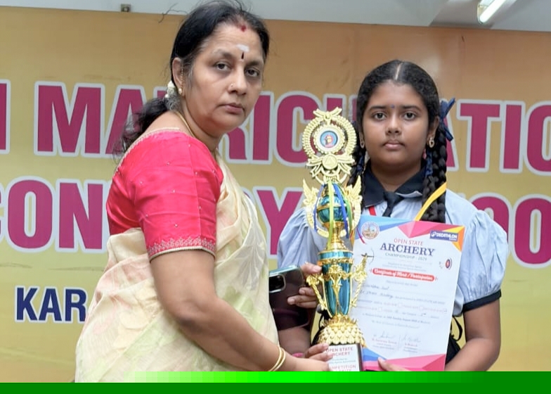 மாநில அளவிலான வில்வித்தைப் போட்டியில் வித்யா கிரி பள்ளி மாணவி சாதனை.