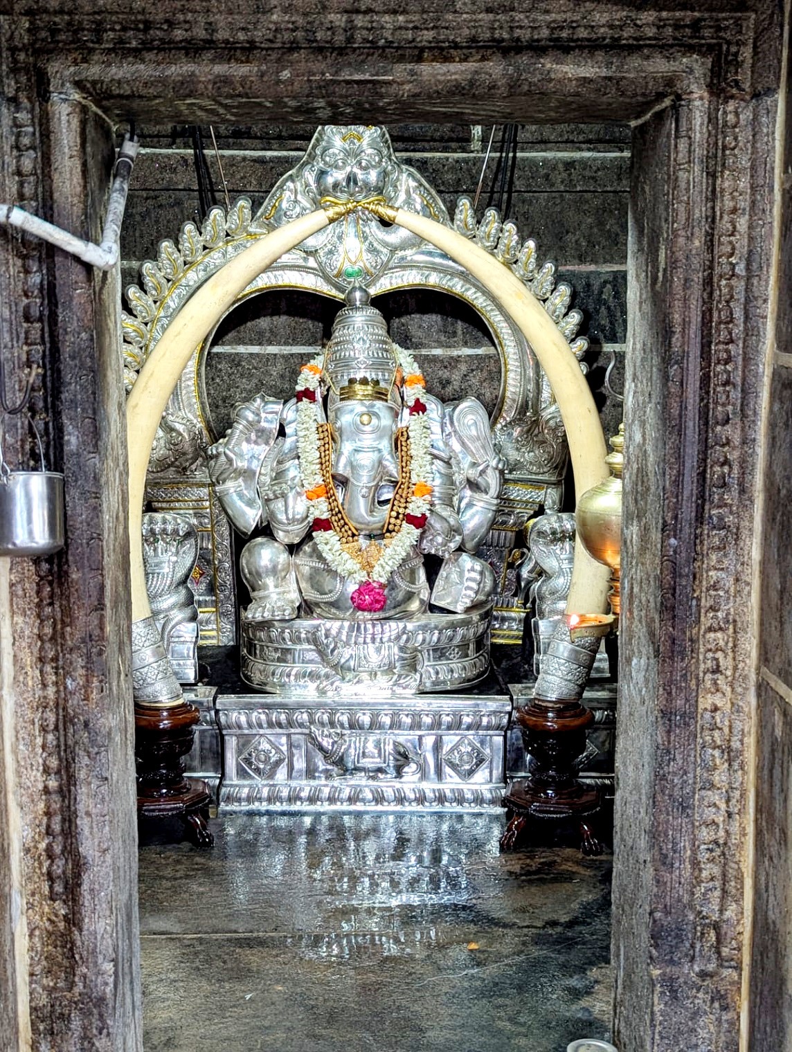 இளையாத்தங்குடி கைலாச விநாயகர் கோயிலில் சதுர்த்தி விழா 