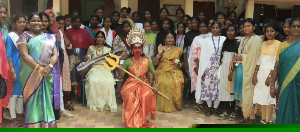 கோவிலூர் நாச்சியப்ப சுவாமிகள் கலை அறிவியல் கல்லூரியில் சரஸ்வதி பூஜை விழா!